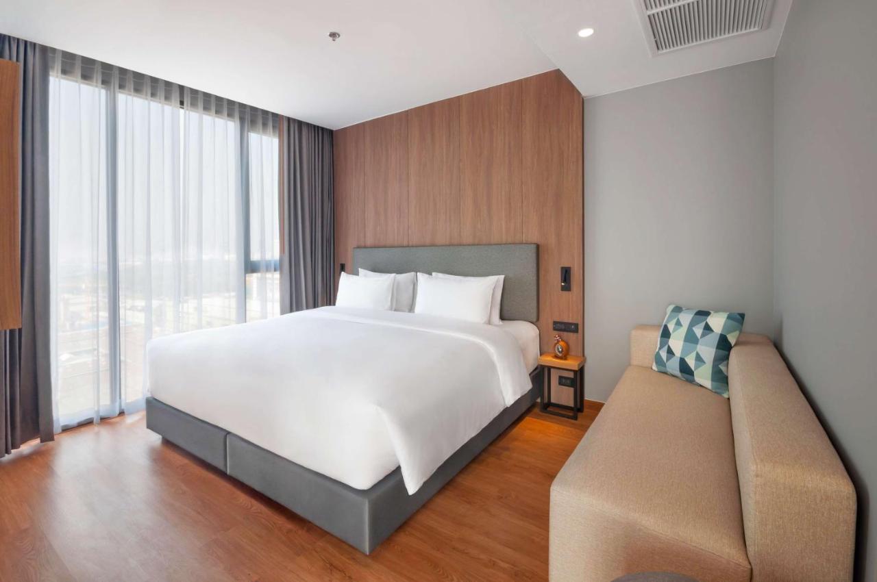 Best Western Chatuchak Bangkok Exteriör bild