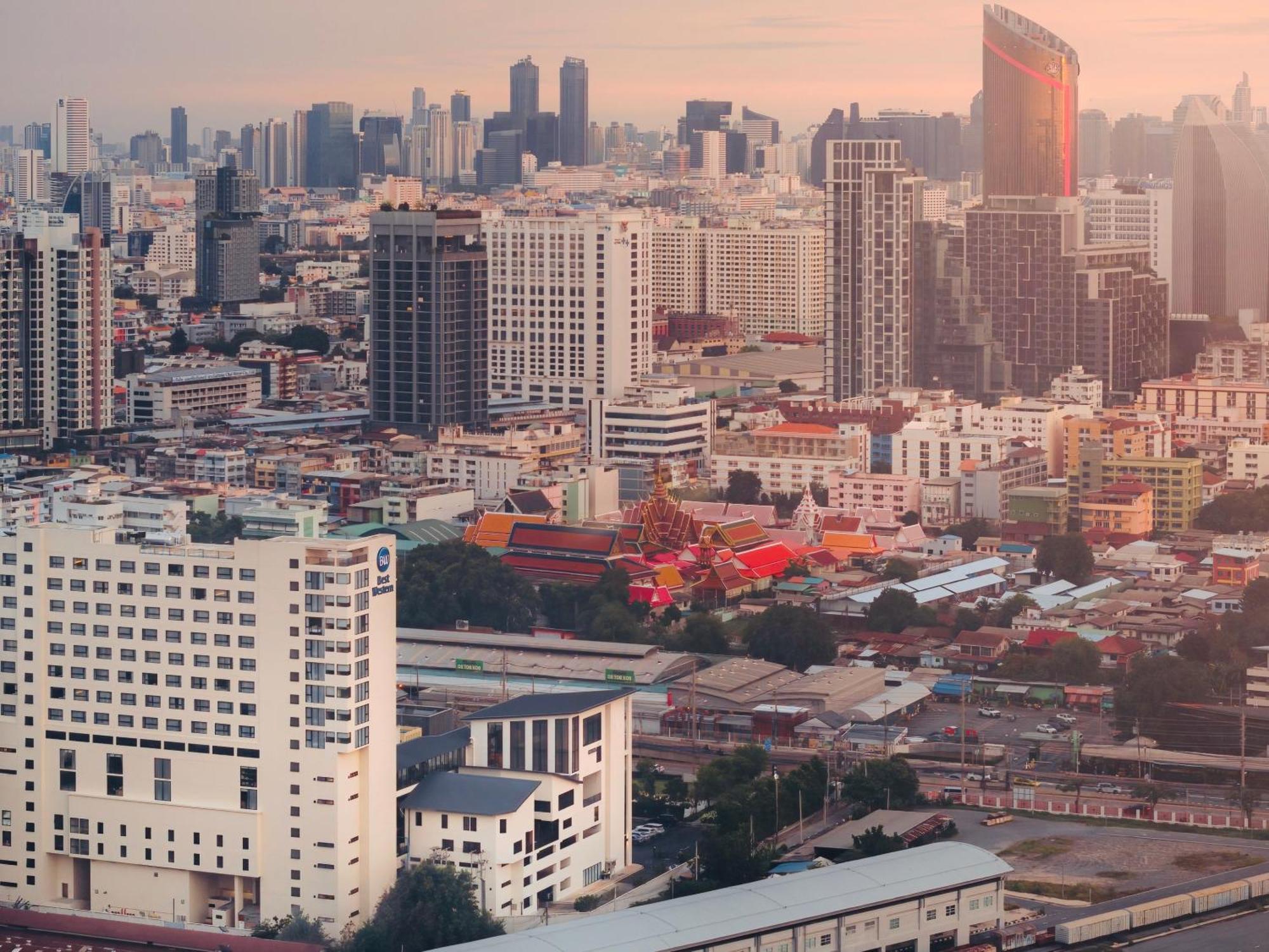 Best Western Chatuchak Bangkok Exteriör bild